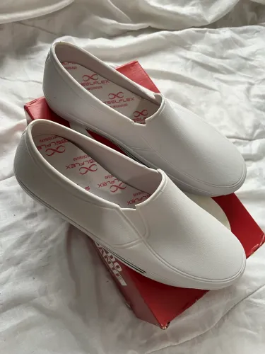 Tênis antiderrapante Hospitalar