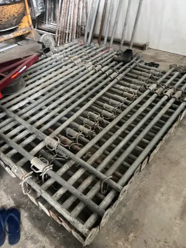 Escora metálica galvanizada 4 m