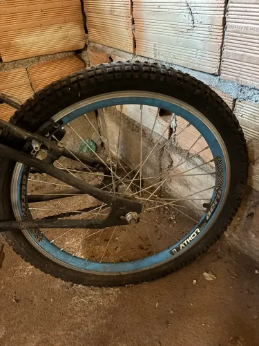 Bicicleta BMX Aro 20 Aero (Usada / Para Reformar ou Revisar)