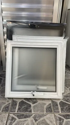 Vitro maxim air 50 x 50 branco