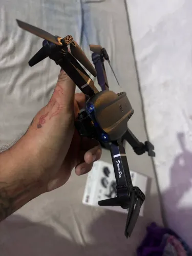 Drone profissional com câmera