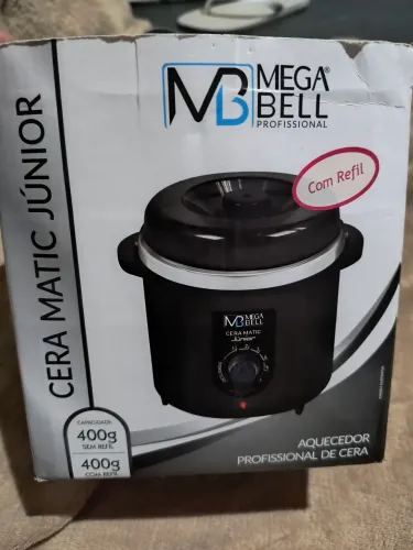 aquecedor profissional de cera Cera Matic Júnior. 170,00