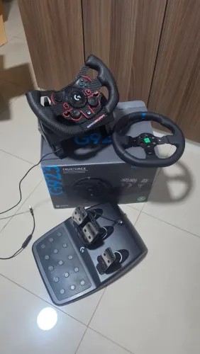 Logitech G923 + Volante Fórmula 1