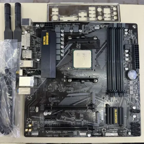 KIT UPGRADE RYZEN 5 5600X + B550M GIGABYTE DS3H AC WIFI+BLUETOOTH