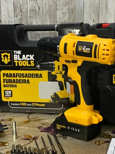 Furadeira Parafusadeira Sem Fio A Bateria Com Maleta E Acessórios The Black Tool