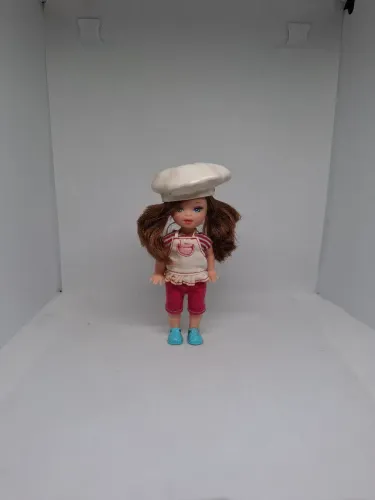 Boneca Nelly Mini com Roupa Original