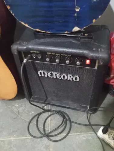 amplificador MB-15 BASS AMPLIFICADOR METEORO