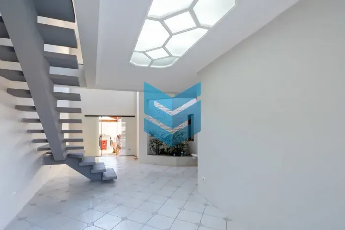 Casa com 3 dormitórios à venda, 240 m² - Vila Hortência