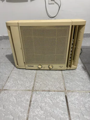 Ótimo Ar Condicionado Consul 10.000,00 BTUs