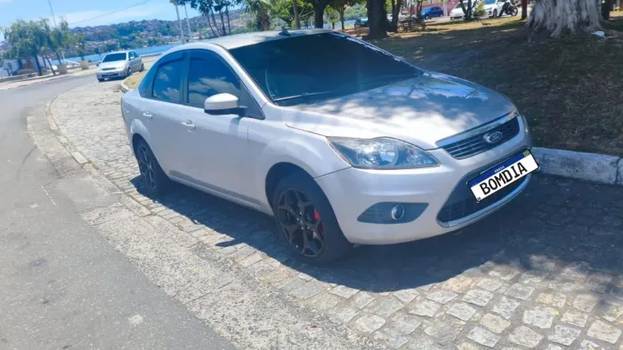 Ford Focus Sedan 1.6/1.6 Flex 8v/16v 4P Mec. 2011