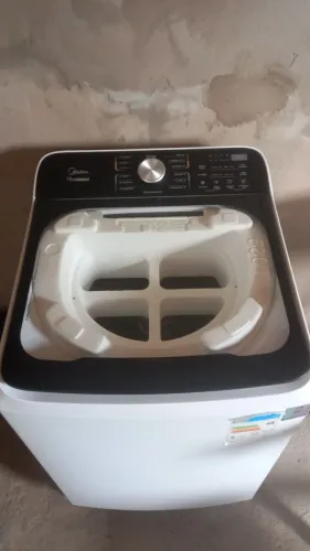 Vendo máquina midea novinha lava e seca