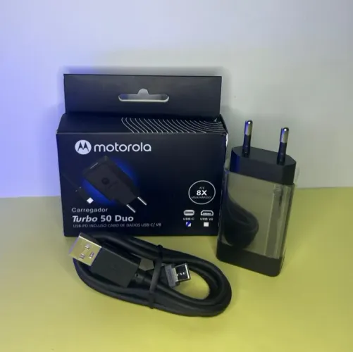 CARREGADOR MOTOROLA TIPO C - FAÇO ENTREGA