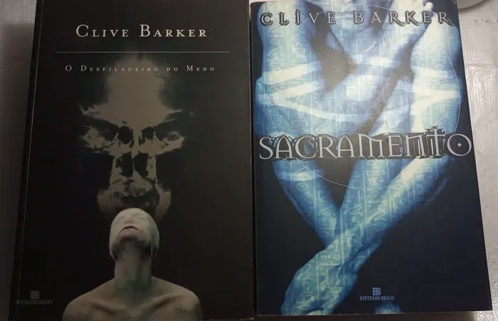 Livros: O desfiladeiro do medo/Sacramento - Clive Barker