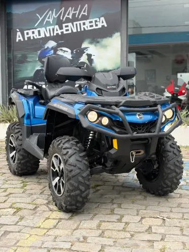 BRP Can-Am Outlander Pro 1000 50 cc