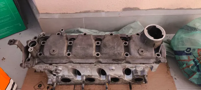 Cabeçote com suspiro na tampa  Gol g6 1.0