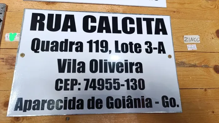 Placas em pvc e zinco