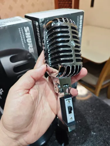 MICROFONE RETRÔ 55SH DINÂMICO