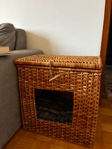 Casinha para Gatos em Vime Artesanal + Mesa Lateral - Feita em Gramado