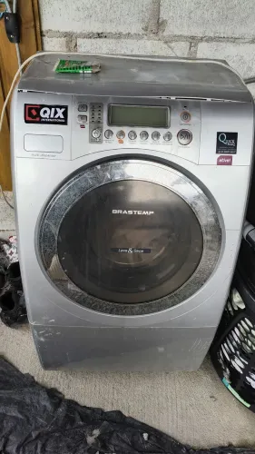 Vendo máquina para quem quer comprar pra tirar peça