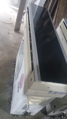 Ar condicionado 24000 so Frio (instalação inclusa no preço)