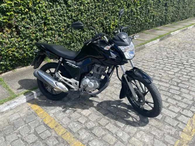 Alugo CG 160 muito conservada