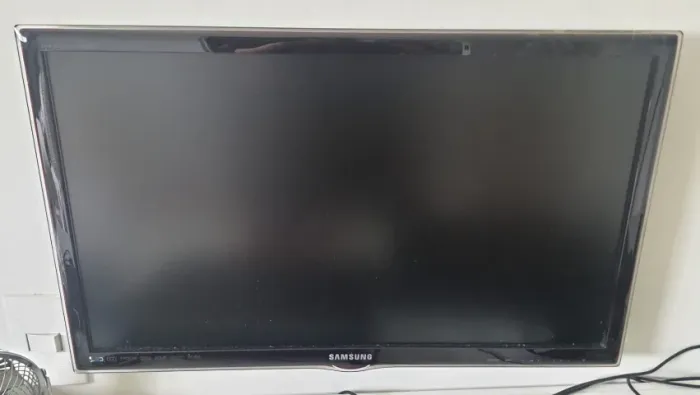 TV Samsung Syncmaster TA550 Full HD