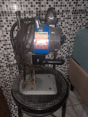 Máquina de Corte de Roupa 