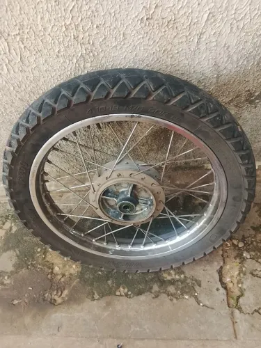 Roda traseira da 150 Titan mix