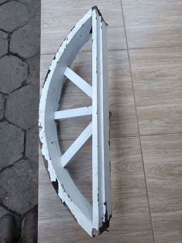 Cabeceira de Porta em Arco 84 X 28 Com Vidros