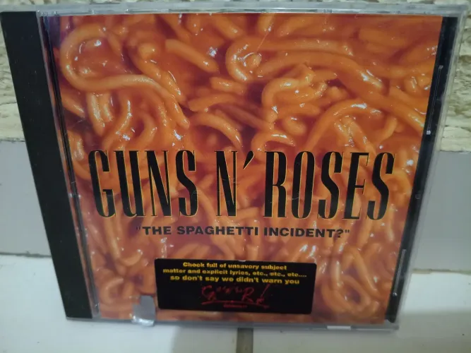 Cd Guns roses em excelente estado