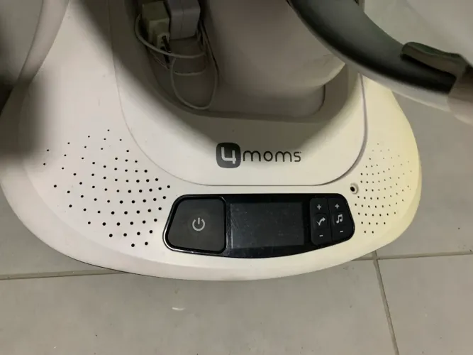 Cadeirinha/Balanço 4moms MamaRoo