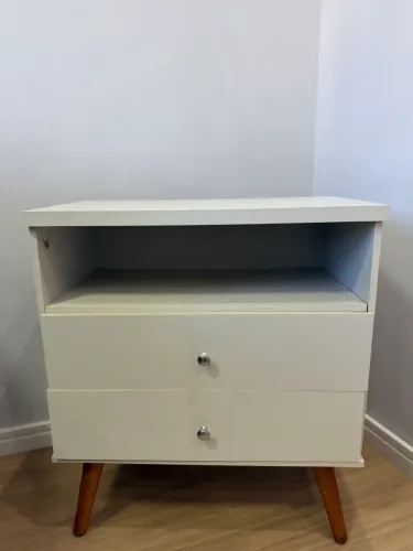 Mesa de cabeceira