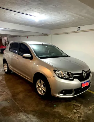 Renault Sandero Dyna. Easyr Hi-flex 1.6 8V 2017