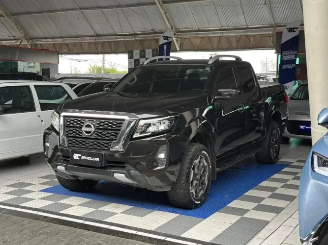 Nissan Frontier XE CD 4X4 2.3 Bi-TB Diesel Aut. 2024