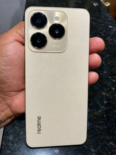 Celular Realme 61 semi novo 