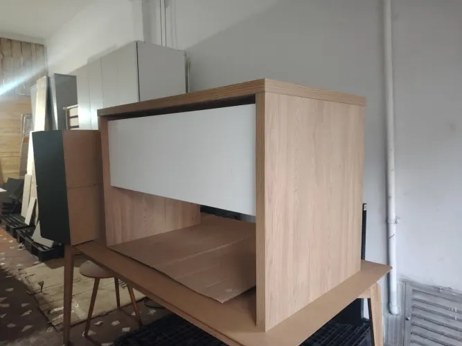 Mesa de escritório Tokstok 