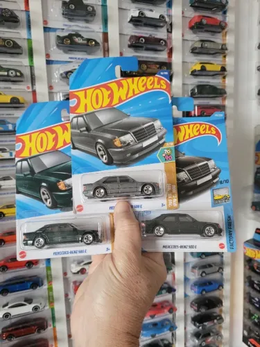 Trio Mercedes Benz 500 E Prata, Verde e a Preta Hot Wheels.