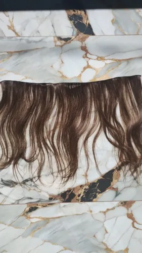 Tela no metro 70cm cabelo brasileiro com luzes 50cm