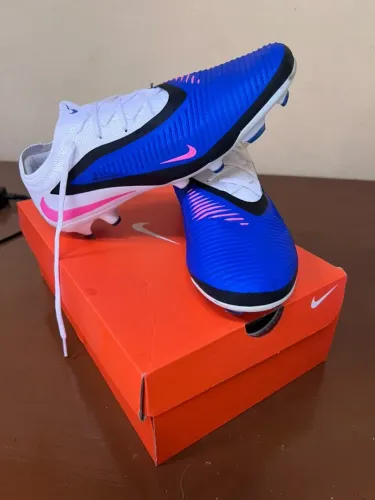 Chuteira Novissíma, Nike Phanton 6 "PRO" nº41