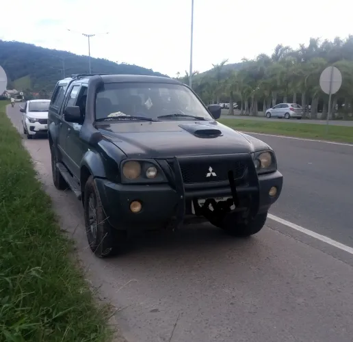 Mitsubishi L200 Outdoor HPE 2.5 4X4 CD T.dies. Mec. 2008