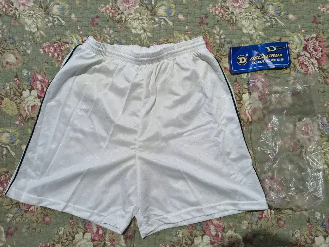 Short vintage