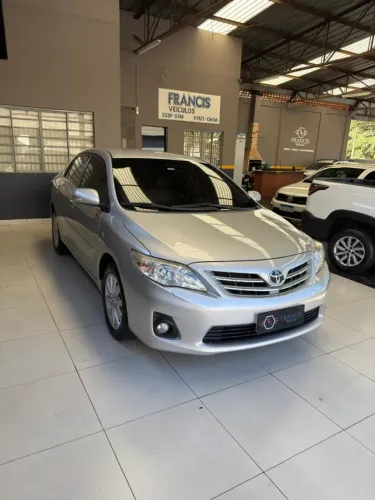 Toyota Corolla Altis 2.0 Flex 16V Aut. 2014