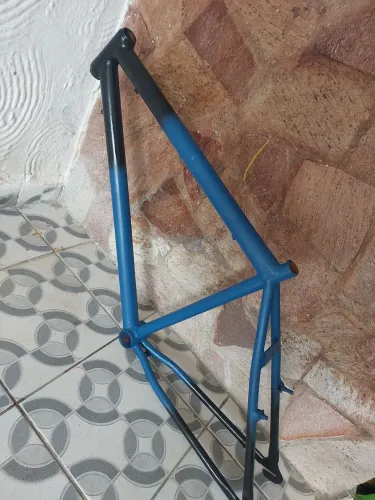 Quadro de Bicicleta Aro 26 em Bom Estado