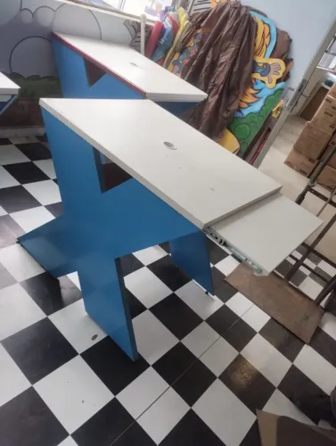 Mesa para computador