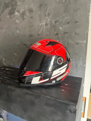 VENDO CAPACETE LS2 FF358 ? VERMELHO, PRETO E BRANCO