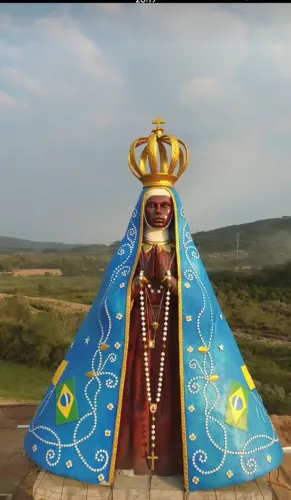 Artista Plástico - Decoração Artística para Comércios e Eventos