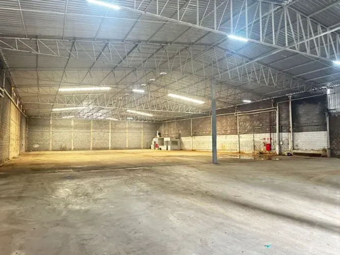 Galpões para Locação até 9.050 m² - Montes Claros
