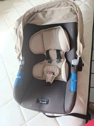 Bebê conforto Burigotto