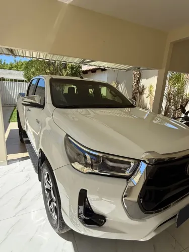 Toyota Hilux CD SRX 4X4 2.8 TDI 16V Diesel Aut. 2019