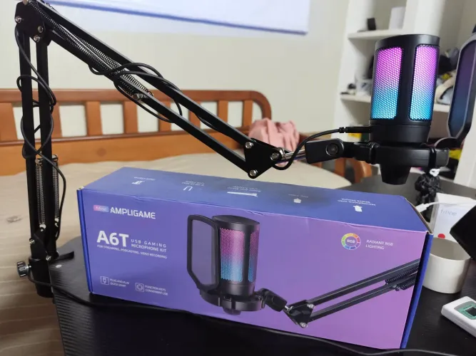 VENDO MICROFONE DE MESA A6T FIFINE